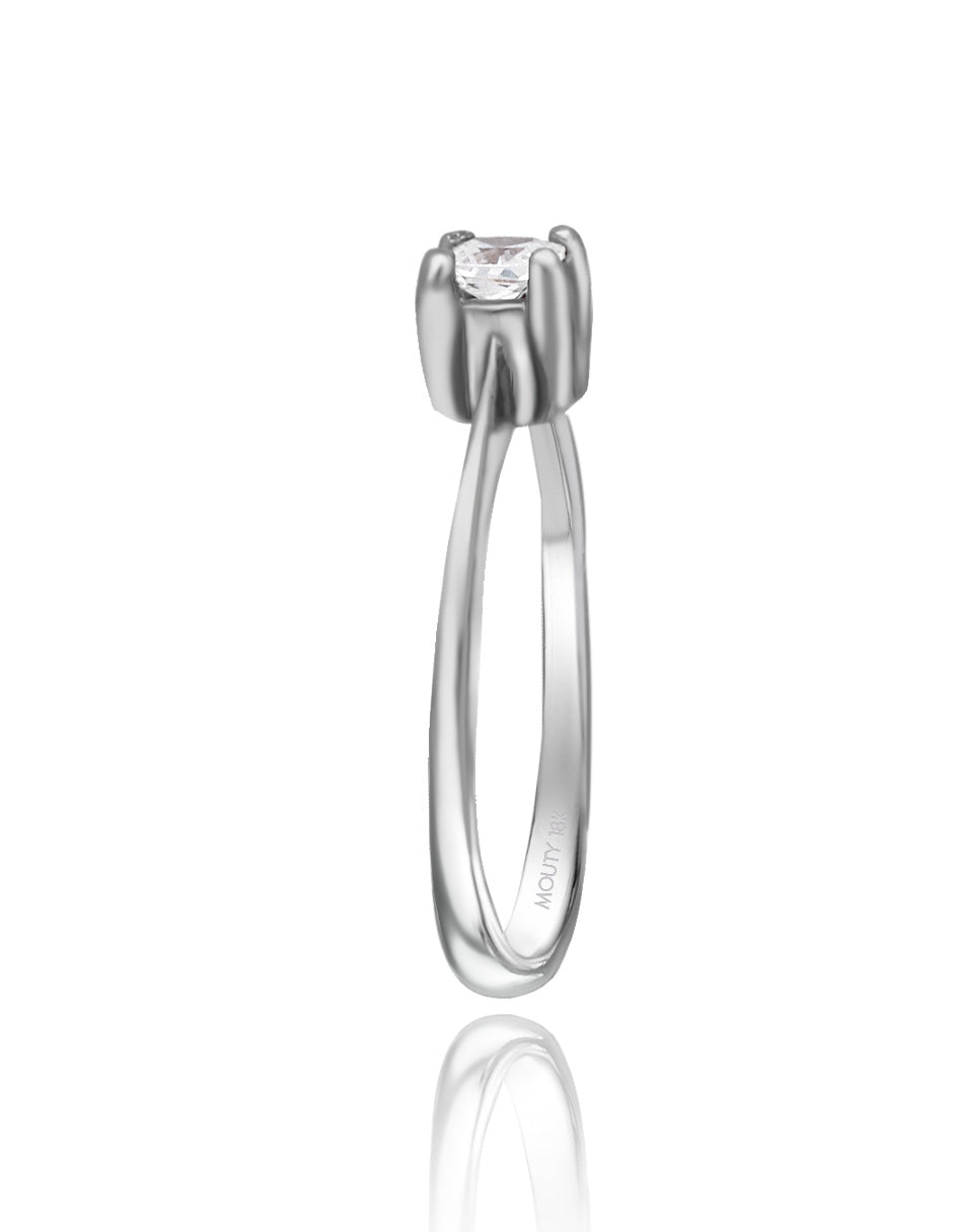 Darian ring in 18k white gold with zircons