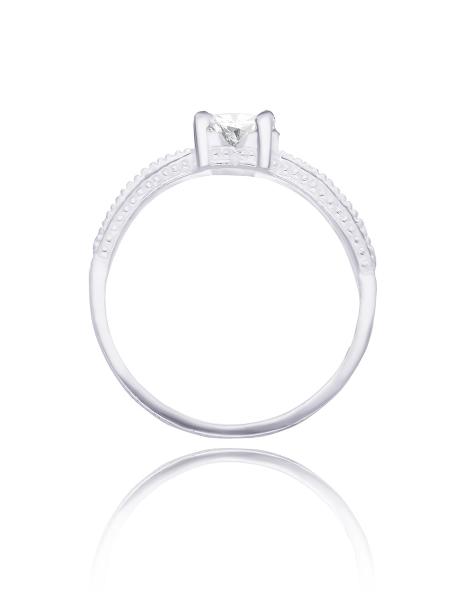 Fanny Ring in Silver with White Zirconia