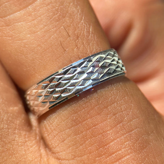 Mateo Diamond Ring in Silver 