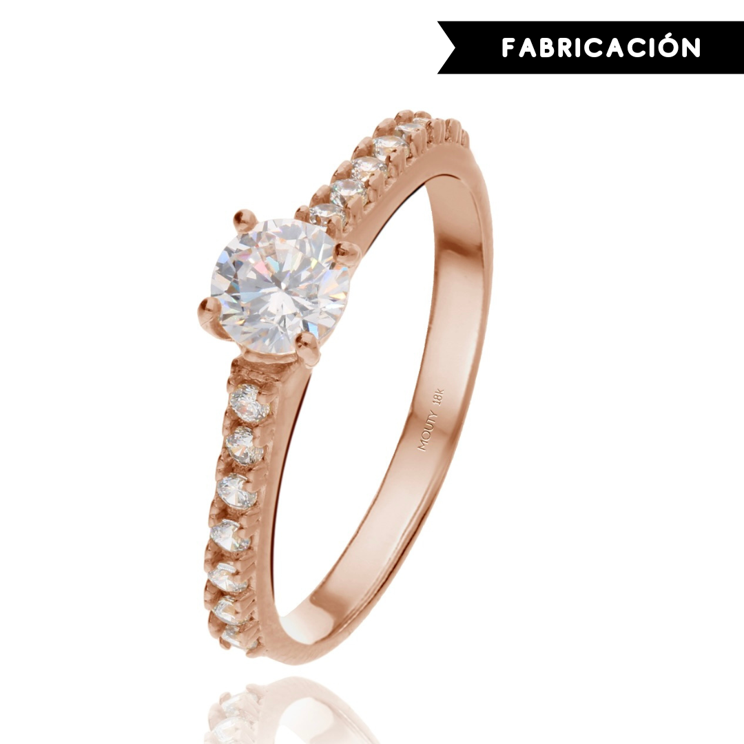 London ring in 18k rose gold with zirconias